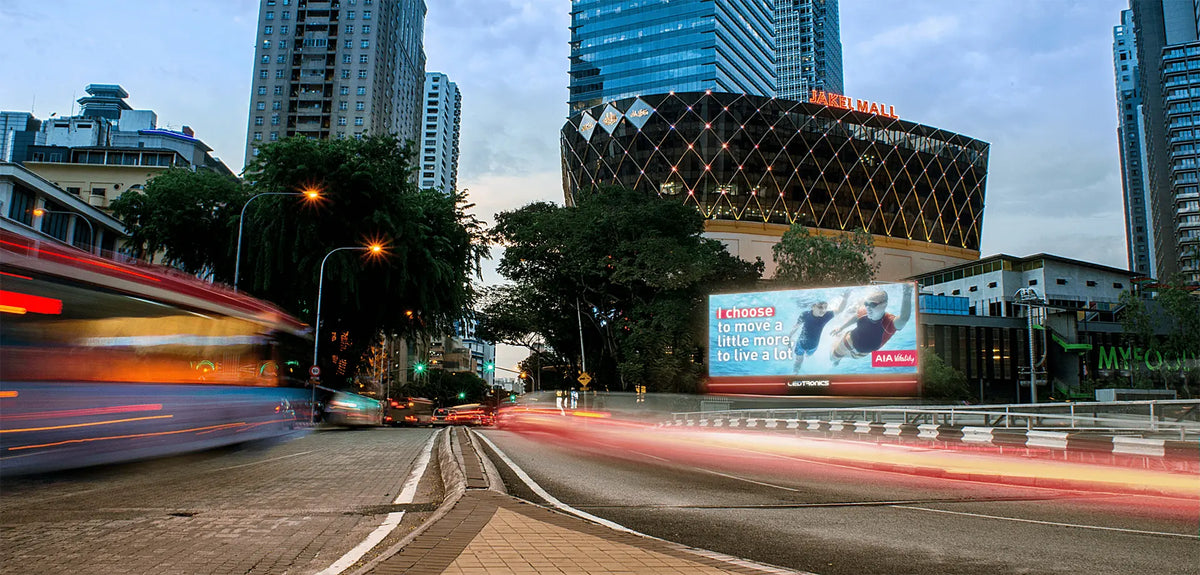 Billboards & Advertising